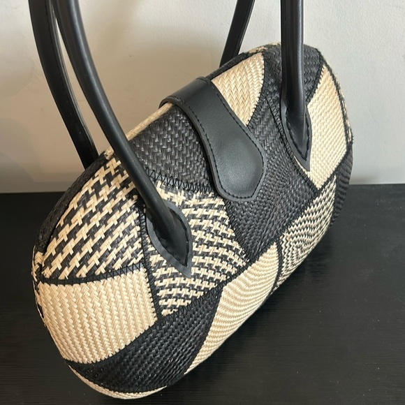 Asiallery Toronto Black & Tan Buntal Woven Handbag Artisan-Made, Patchwork - Picture 3 of 16